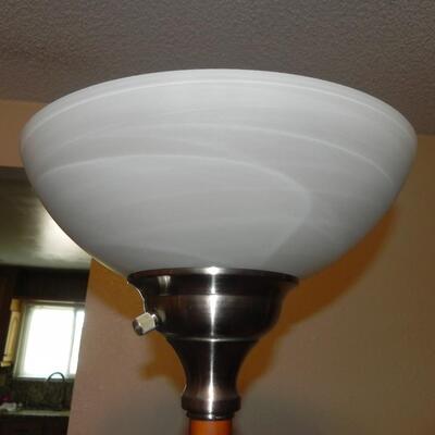 LOT 101 FLOOR LAMPS 