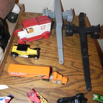 LOT 108 BOYS TOYS