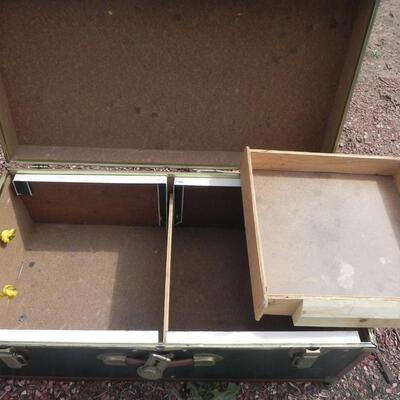 LOT 109 3 TRUNKS