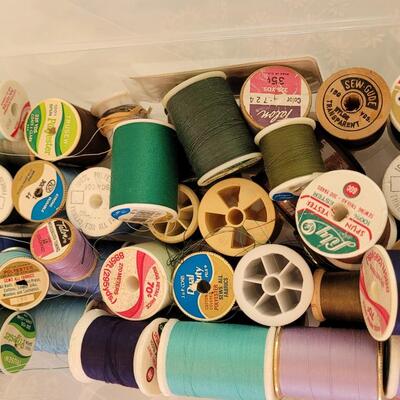 Lot 175: Sewing Thread Lot 