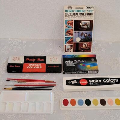 Lot 181: Watercolors, Oil Pastels & Brushes Lot