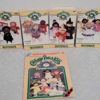 Lot 184: Vintage Cabbage Patch Kids Clothes Sewing Patterns 