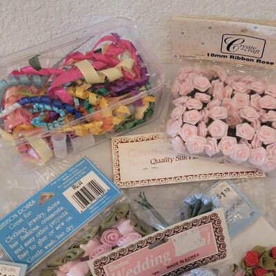 Lot 194: Flower Trimmings Lot