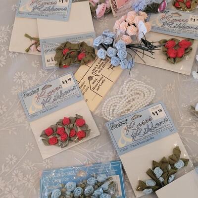 Lot 194: Flower Trimmings Lot