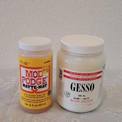 Lot 195: Gesso and Mod Podge (both more than 3/4 Full)
