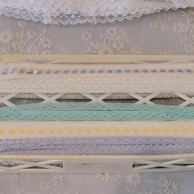 Lot 196: Trim Lot