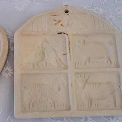 Lot 201: Candle/Paper Molds