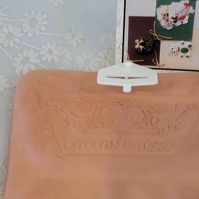 Lot 204: Christmas Candle/Paper Molds