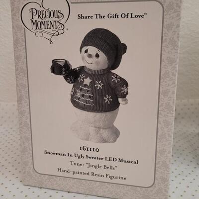 Lot 208: (2) New PRECIOUS MOMENTS LED Musical Snowman 