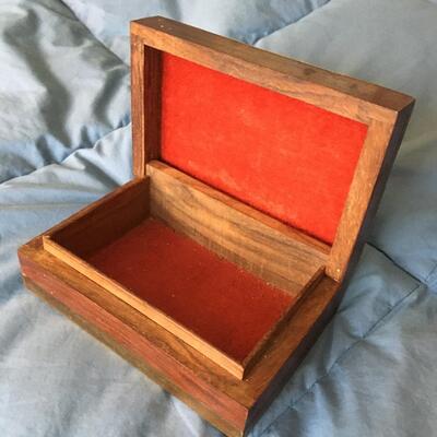 Vintage Wood and Brass Jewelry Box 6 x 4â€