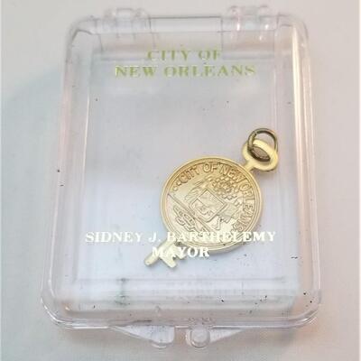 Lot #66  New Orleans Key to the City in original box
