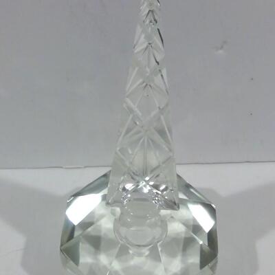 Vibrant cut crystal perfume bottle