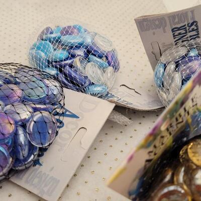 Lot 210: New Hallmark Deco Bowl + Accent Rock Bundles 