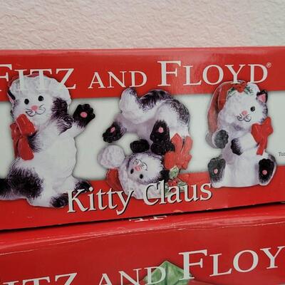 Lot 223: New FITZ AND FLOYD Kitty Claus Christmas Collectibles 