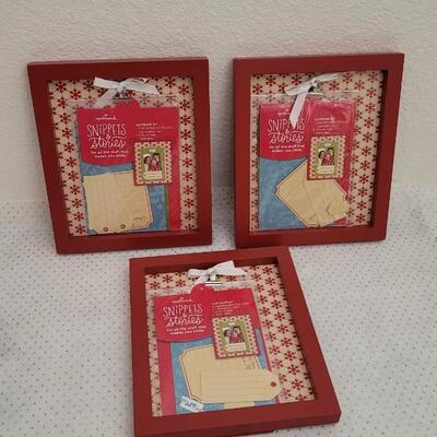 Lot 227: New Hallmark Snippet Stories Picture Frame