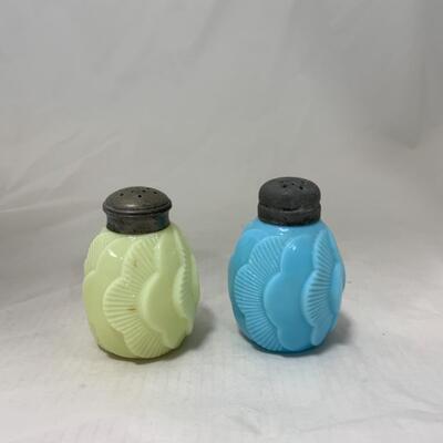 [185] ANTIQUE | 1890s | Dithridge | Sunset Pattern | Salt & Pepper Shakers