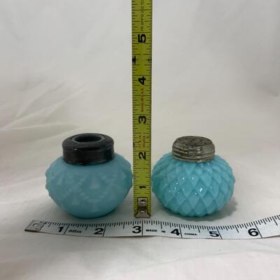 [186] ANTIQUE | 1890s | Cord & Tassel | Pinecone | Blue | Salt & Pepper Shakers
