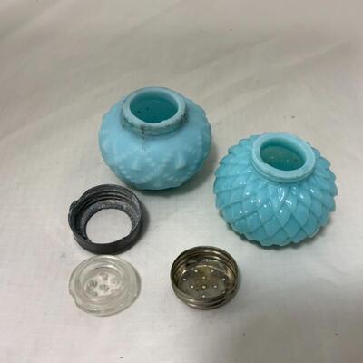 [186] ANTIQUE | 1890s | Cord & Tassel | Pinecone | Blue | Salt & Pepper Shakers