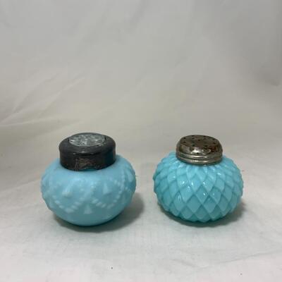 [186] ANTIQUE | 1890s | Cord & Tassel | Pinecone | Blue | Salt & Pepper Shakers