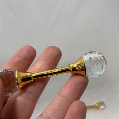 [187] Brass and Crystal Knife Rests