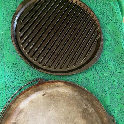 Pair of Camping Gear Cast Iron Flat Cook Pans Grill