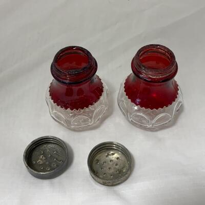 [189] ANTIQUE | Concave Ruby Flash | Salt and Pepper