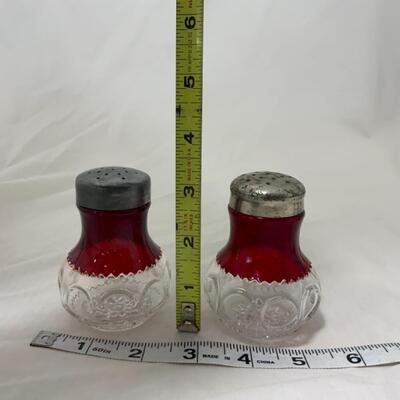 [189] ANTIQUE | Concave Ruby Flash | Salt and Pepper