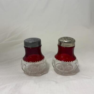 [189] ANTIQUE | Concave Ruby Flash | Salt and Pepper