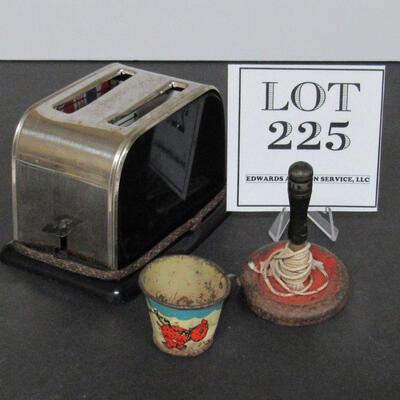 Vintage Toy Toaster, Heavy Metal Top, Ohio Art Cup