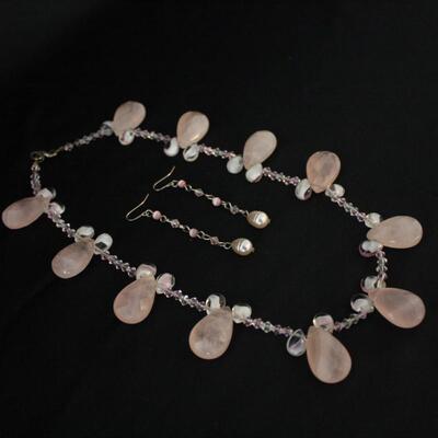 Lot #249: Pink Tear Drop Beaded Necklace & Earrings 