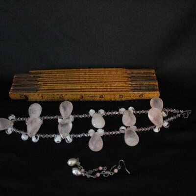 Lot #249: Pink Tear Drop Beaded Necklace & Earrings 
