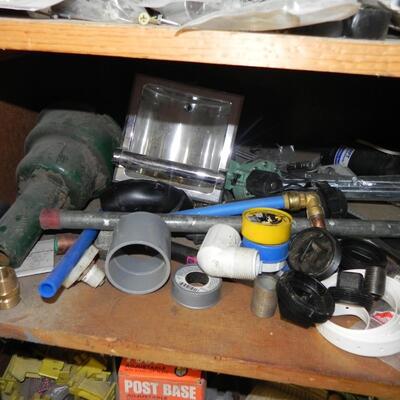 LOT 135 HARDWARE AND PLUMBING