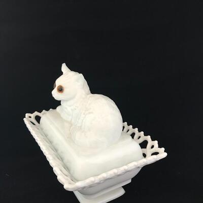 Atterbury Milk Glass Cat on Bed Box