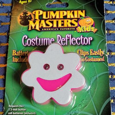 Lot 251: Pumpkin Earrings and Necklace & Costume Reflector