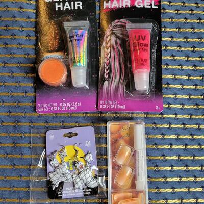 Lot 254: Hair Glitter, Fingernails and Earrings 