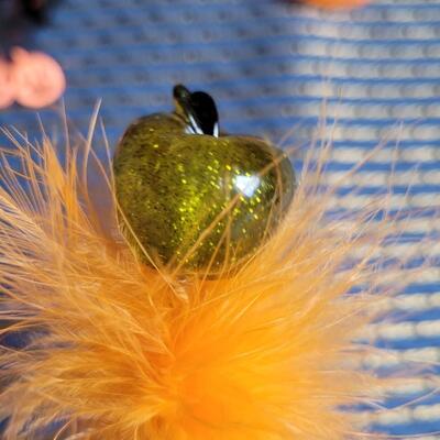 Lot 257: Halloween Pen, Cat Halloween Collar and Bubble Container Necklace 