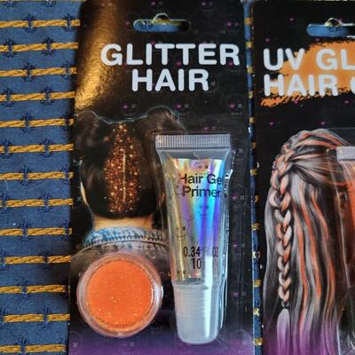 Lot 270: Hair Glitter, Nails and Earrings 