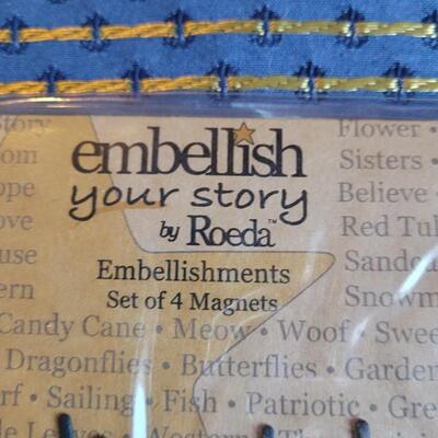 Lot 272: Embellish Spider Magnets 