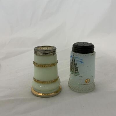 [202] ANTIQUE | Souvenir Glass | Custard Glass | New Glarus, Wisconsin