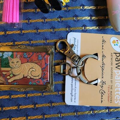 Lot 275: Keychain Lot
