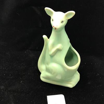 Kangaroo Green Ware Planter