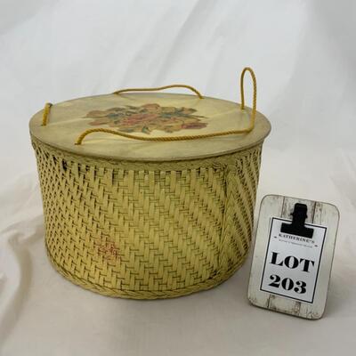[203] VINTAGE | Yellow Wicker Sewing Basket | Floral Lithograph