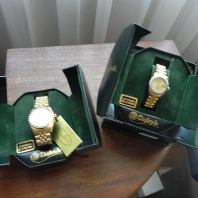 LOT 138 DUFONTE HIS & HERS WATCHES
