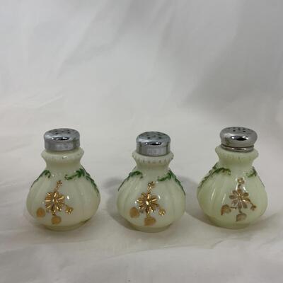 [205] ANTIQUE | 1900s | Northwood | Chrysanthemum Sprig Custard | Shakers