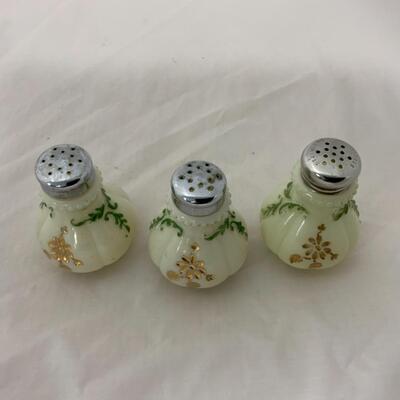 [205] ANTIQUE | 1900s | Northwood | Chrysanthemum Sprig Custard | Shakers