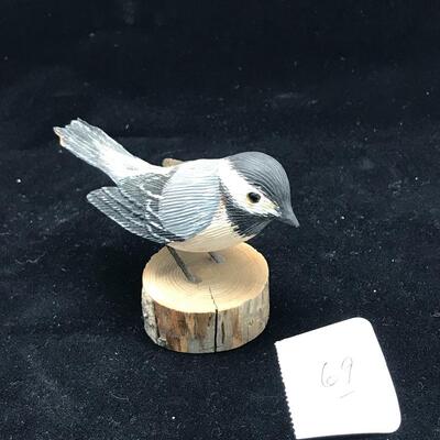 Bird Carved unmarked 