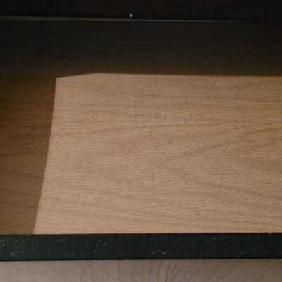 Lot 278: Vintage Mid Century Modern LANE Side Table #2 (Matches the dressers and bed)