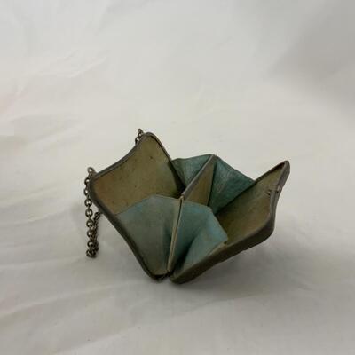 [217] ANTIQUE | Edwardian | Tin Coin Purse | Divided Interior