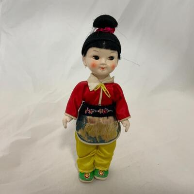 [224] VINTAGE | Asian Girl Doll
