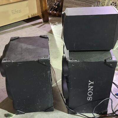 Extra Large Sony Speakers and SubWoofer -Item# 638